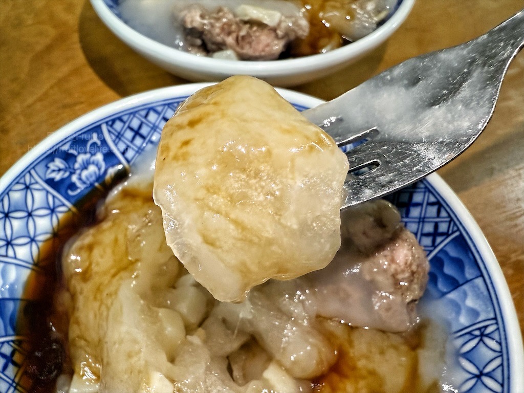 阿開肉圓|南投埔里肉圓，傳承超過60年的手工肉圓，Q彈外皮、扎實內餡，別忘了加大骨湯唷! @果果愛Fruitlove