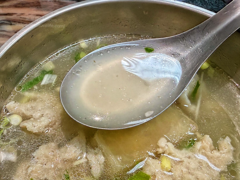邵媽媽小吃店|新竹竹北高CP值早午餐推薦，魚羹、骨仔肉麵、炒米粉平價美味市場美食！ @果果愛Fruitlove
