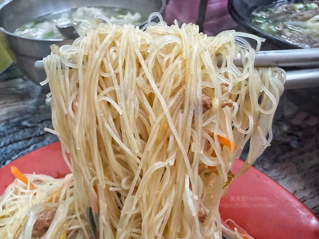 邵媽媽小吃店|新竹竹北高CP值早午餐推薦，魚羹、骨仔肉麵、炒米粉平價美味市場美食！ @果果愛Fruitlove