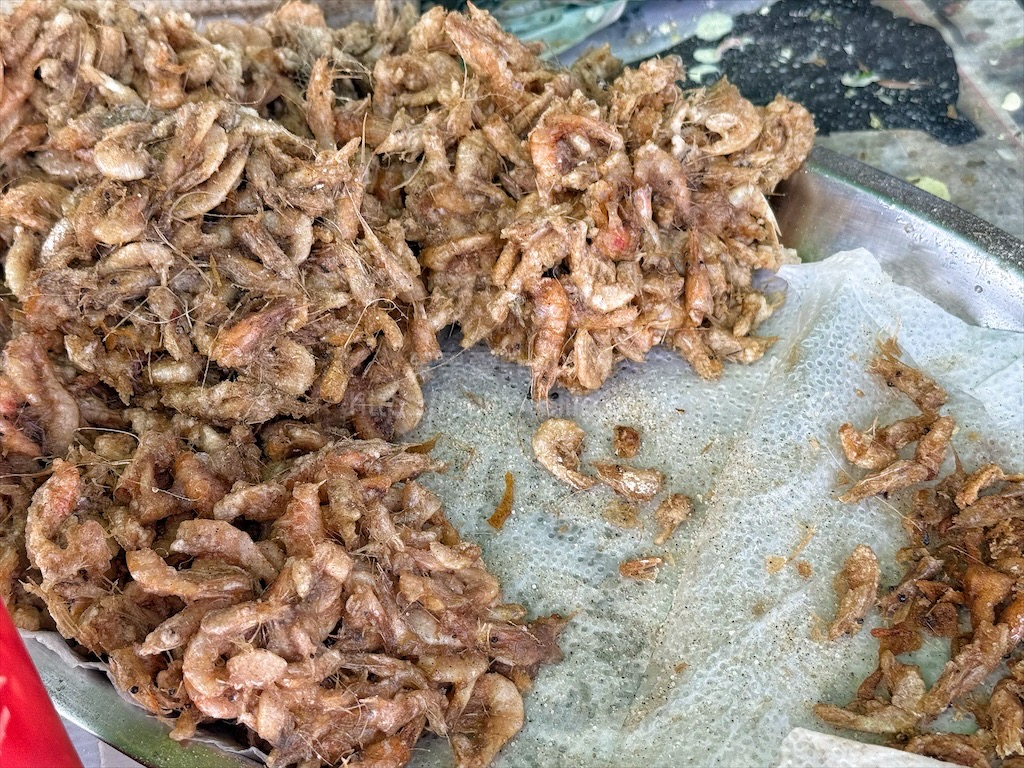 下崙剉冰店|雲林口湖必吃古早味！蝦餅、羊肉嗲、蚵嗲酥脆鮮美，銅板價享受在地好滋味