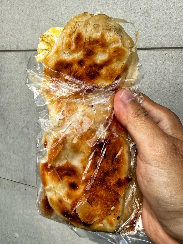 鹿港早餐店|彰化鹿港必吃傳統早餐，在地人推薦排隊名店 (燒餅夾蛋、蔥油餅、古早味飲品) @果果愛Fruitlove