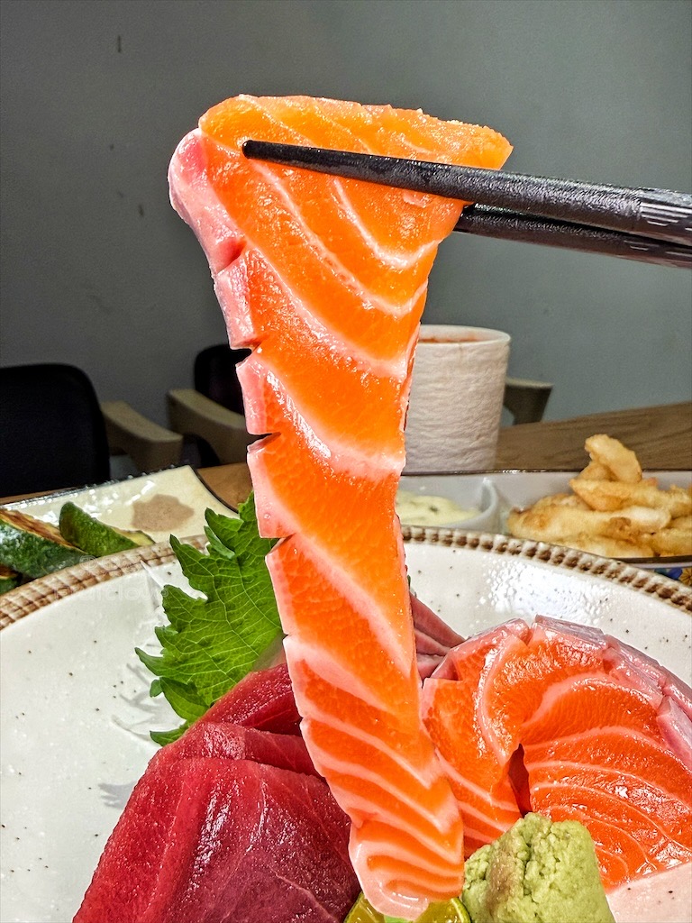 日漉料理屋 | 台中大里日式料理，丼飯、生魚片、握壽司必點外，山藥細麵、一夜干、日式蒸蛋都很推薦 @果果愛Fruitlove