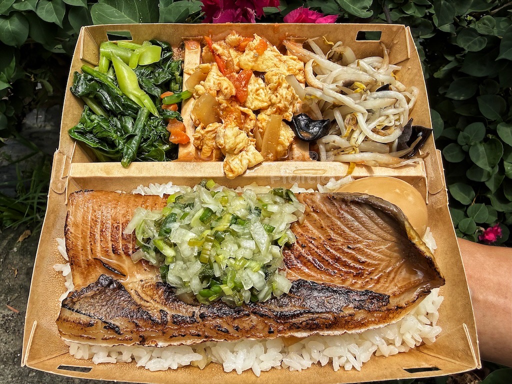 台中沙鹿便當推薦｜杰克廚房：創意餐盒、真材實料例湯，在地人回訪率超高的美味便當！ @果果愛Fruitlove