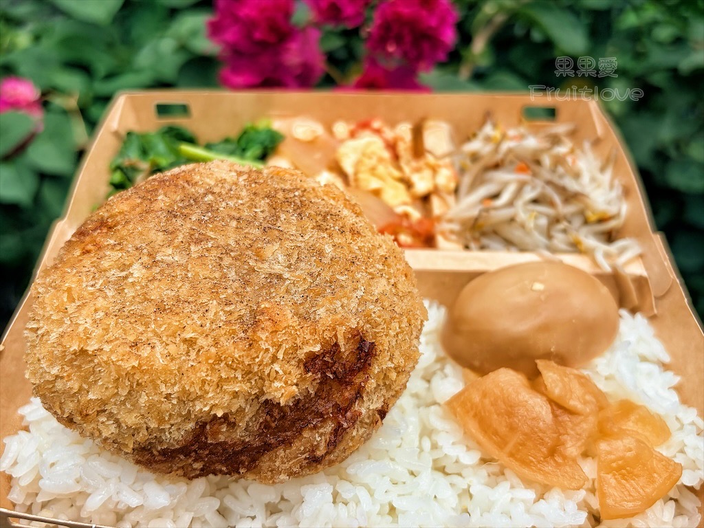 台中沙鹿便當推薦｜杰克廚房：創意餐盒、真材實料例湯，在地人回訪率超高的美味便當！ @果果愛Fruitlove