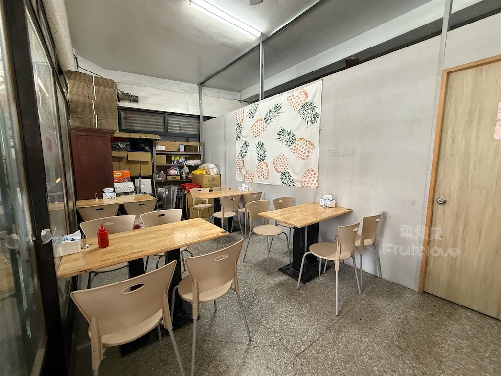 林家傳統美食 | 台中北屯古早味小吃，手工蘿蔔糕、糯米炸、油飯通通來一份，近松竹寺的溫馨古早味，還有可愛鸚鵡等你來！ @果果愛Fruitlove