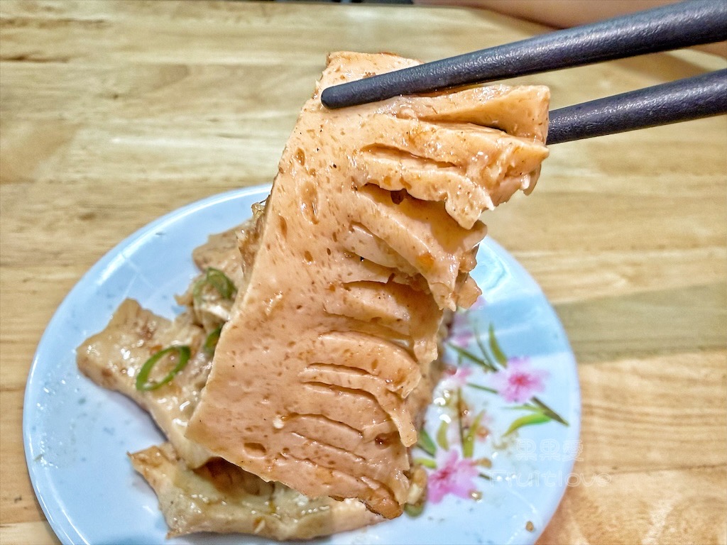 林家傳統美食 | 台中北屯古早味小吃，手工蘿蔔糕、糯米炸、油飯通通來一份，近松竹寺的溫馨古早味，還有可愛鸚鵡等你來！ @果果愛Fruitlove