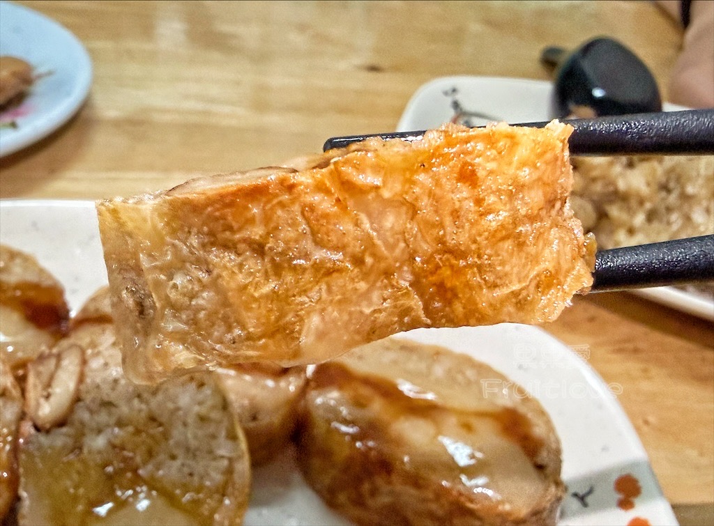 林家傳統美食 | 台中北屯古早味小吃，手工蘿蔔糕、糯米炸、油飯通通來一份，近松竹寺的溫馨古早味，還有可愛鸚鵡等你來！ @果果愛Fruitlove