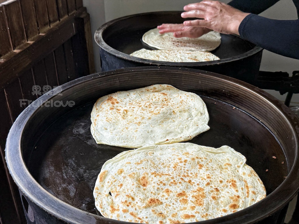 鴻鼎菓子&rang;新春賀禮，感謝有你，新春花舞春饗主題系列禮盒─錦上添花迎春禮盒 @果果愛Fruitlove
