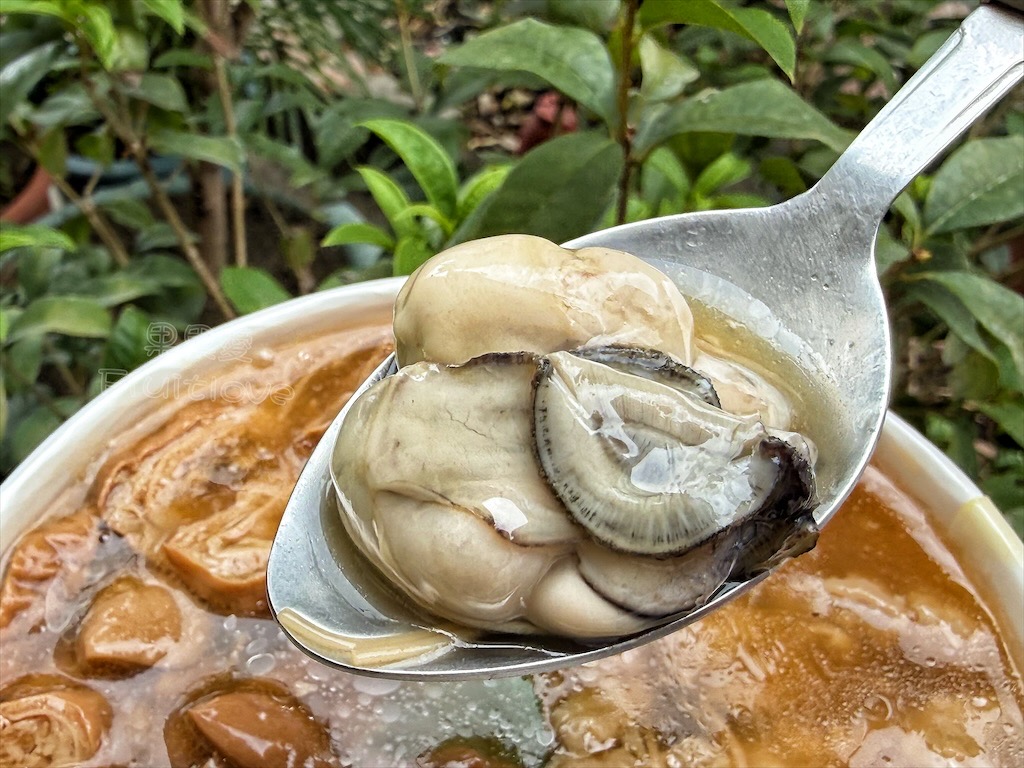 台中大里｜古早味麵線：內新市場旁的鮮蚵仔滷肉飯，大里小吃推薦 @果果愛Fruitlove