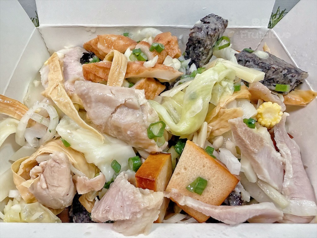 台中南屯鹽水雞推薦｜干城鹽水雞：黎明新村排隊美食，獨特檸檬、泰式酸辣、檸檬香菜口味必嚐！ @果果愛Fruitlove