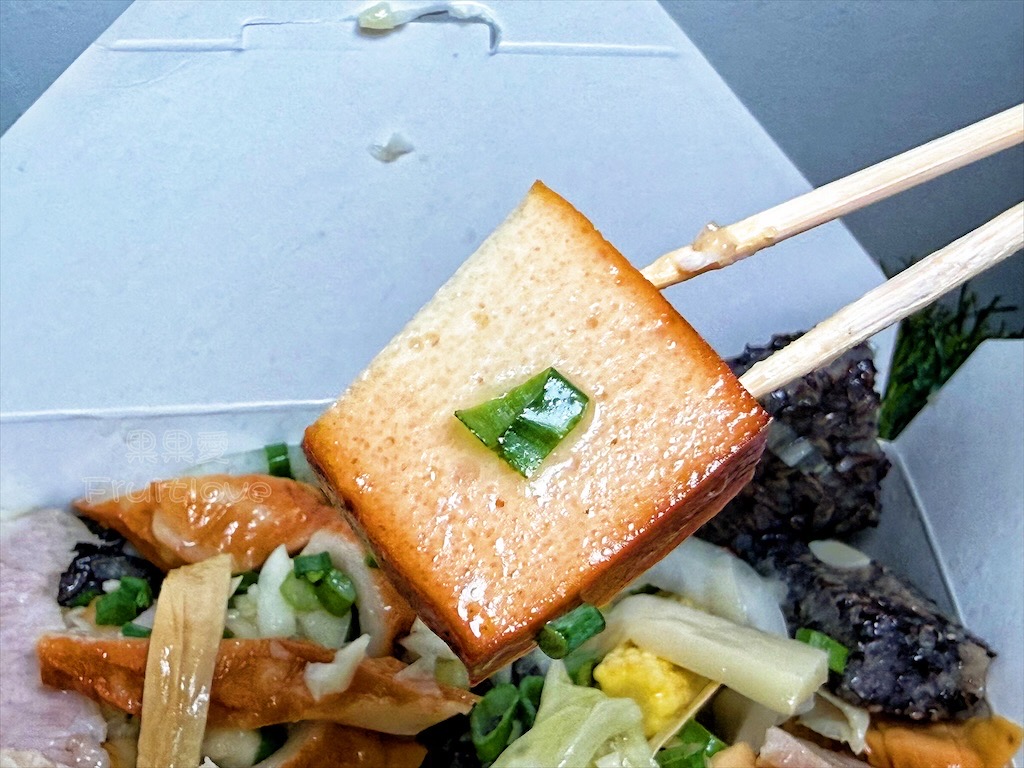 台中南屯鹽水雞推薦｜干城鹽水雞：黎明新村排隊美食，獨特檸檬、泰式酸辣、檸檬香菜口味必嚐！ @果果愛Fruitlove
