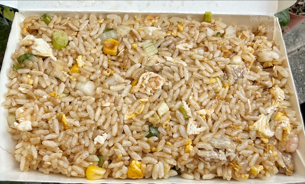 台中大里炒飯｜巧巧炒飯：炒飯有七種風味可以選擇，粒粒分明、微微鑊氣，午晚餐的外帶餐點選擇 @果果愛Fruitlove