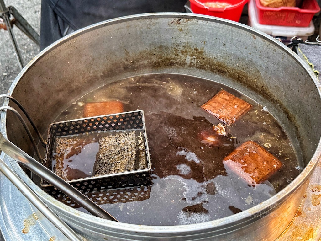 台中沙鹿滷味|陳記滷味: 無意間發現沙鹿市場旁的飄香人氣小攤車,清脆豆芽菜、Q彈蒸煮麵都很推薦 @果果愛Fruitlove 台中沙鹿滷味|陳記滷味: 無意間發現沙鹿市場旁的飄香人氣小攤車,清脆豆芽菜、Q彈蒸煮麵都很推薦 @果果愛Fruitlove