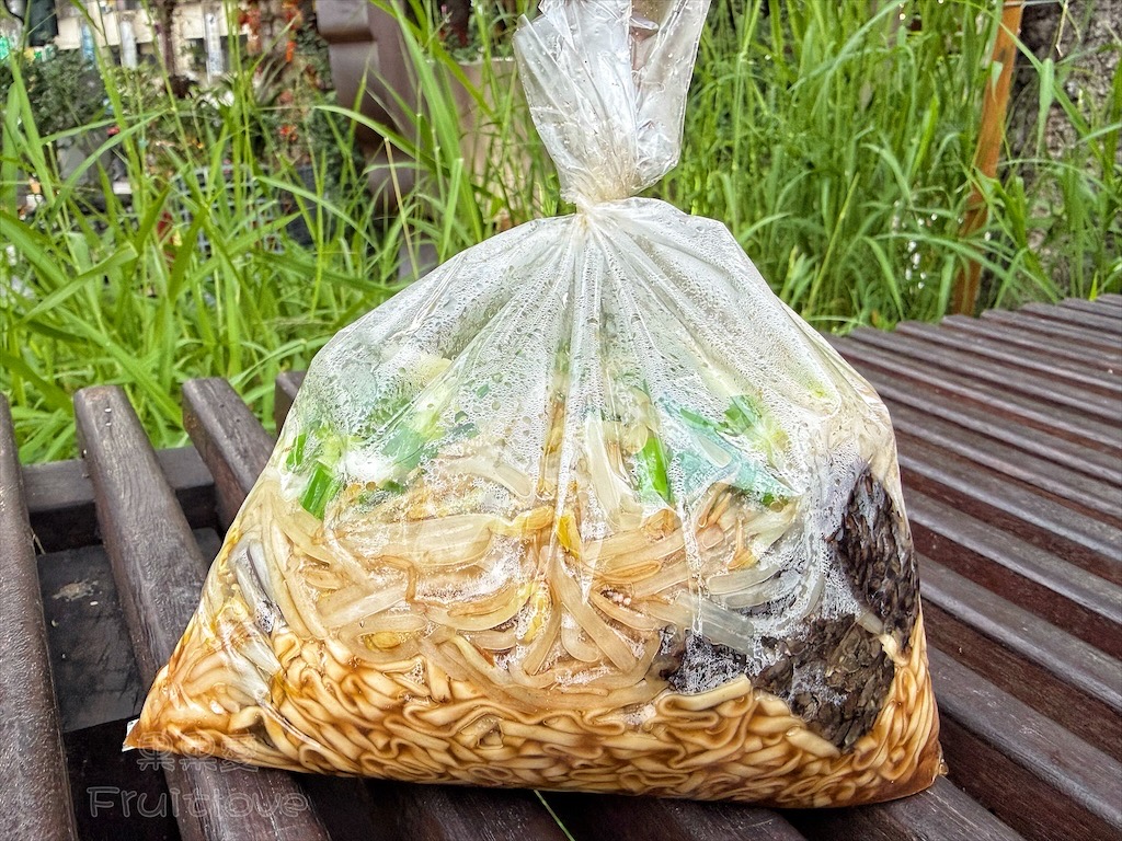 台中沙鹿滷味|陳記滷味: 無意間發現沙鹿市場旁的飄香人氣小攤車,清脆豆芽菜、Q彈蒸煮麵都很推薦 @果果愛Fruitlove 台中沙鹿滷味|陳記滷味: 無意間發現沙鹿市場旁的飄香人氣小攤車,清脆豆芽菜、Q彈蒸煮麵都很推薦 @果果愛Fruitlove