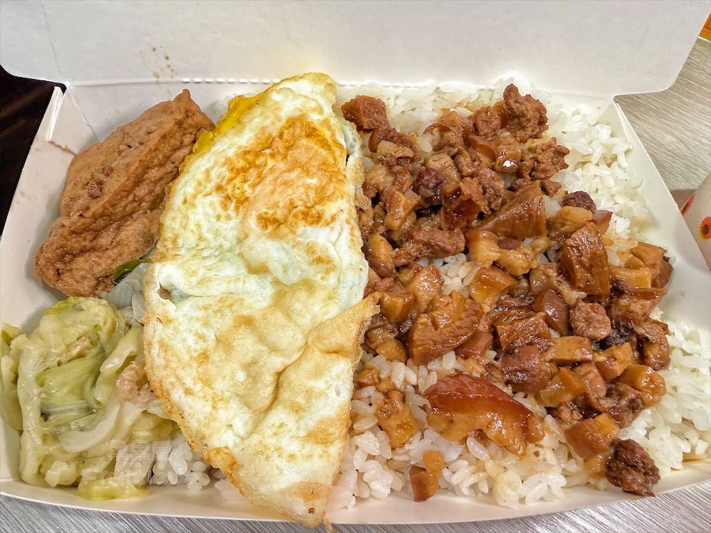 台中大里|州冰棍全安堂:自製三款剉冰糖水,還有懷舊冰袋、飲料、冰棒與古早味滷肉飯 @果果愛Fruitlove 台中大里|州冰棍全安堂:自製三款剉冰糖水,還有懷舊冰袋、飲料、冰棒與古早味滷肉飯 @果果愛Fruitlove