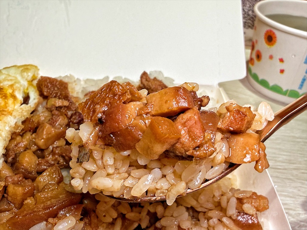 台中大里|州冰棍全安堂:自製三款剉冰糖水,還有懷舊冰袋、飲料、冰棒與古早味滷肉飯 @果果愛Fruitlove 台中大里|州冰棍全安堂:自製三款剉冰糖水,還有懷舊冰袋、飲料、冰棒與古早味滷肉飯 @果果愛Fruitlove