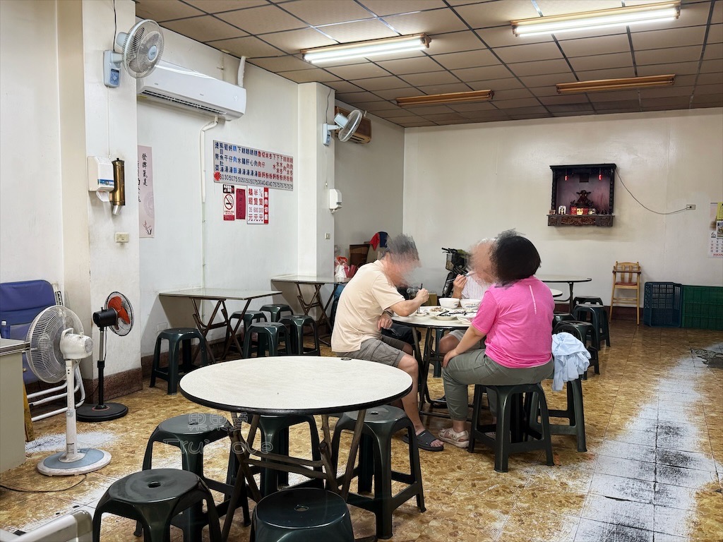 雲林虎尾鵝肉｜鵝肉朗：三十年老店的在地好滋味，必嚐鵝肉飯、鵝肉麵與鵝肉切盤 @果果愛Fruitlove