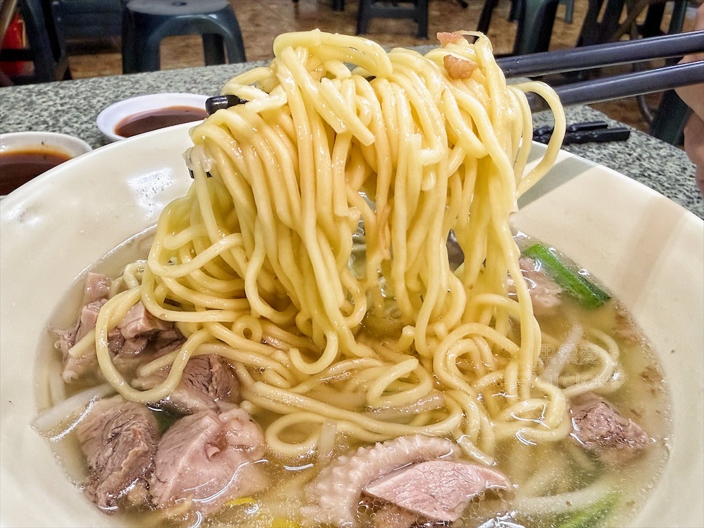 雲林虎尾鵝肉｜鵝肉朗：三十年老店的在地好滋味，必嚐鵝肉飯、鵝肉麵與鵝肉切盤 @果果愛Fruitlove