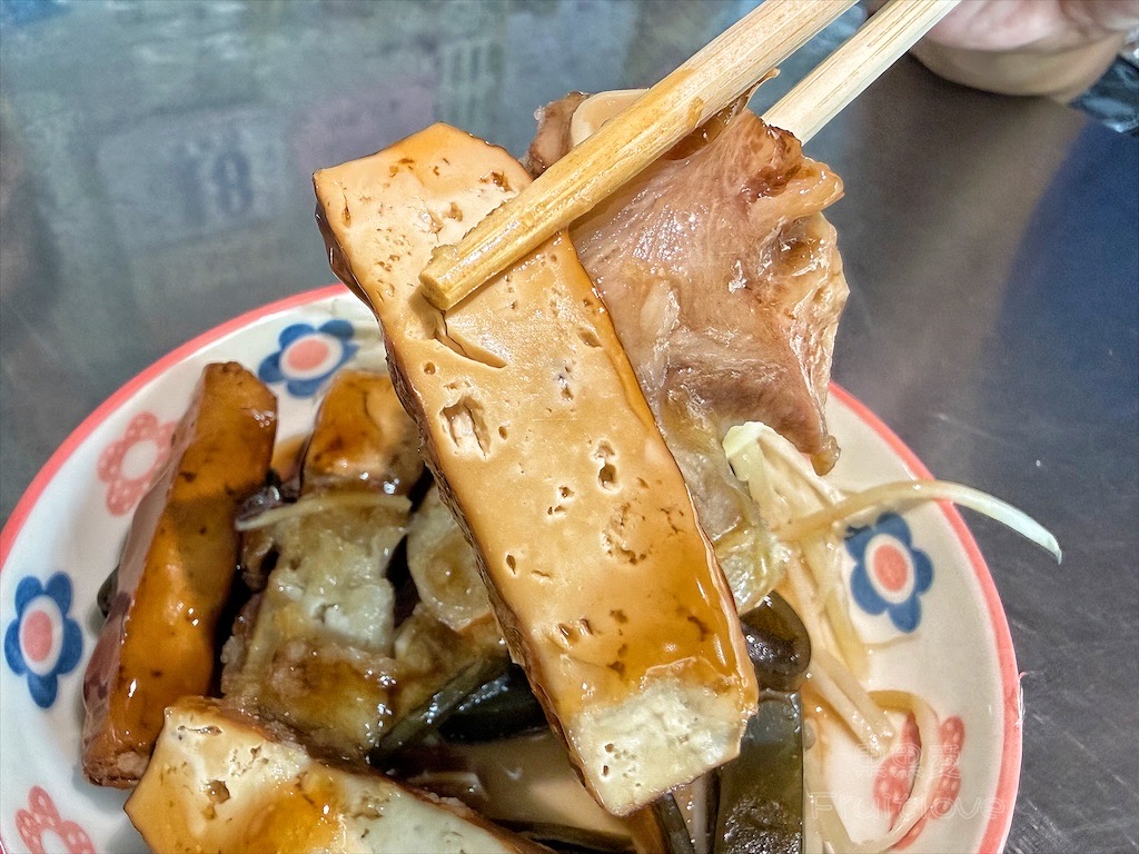 雲林虎尾早午餐｜安溪里麵攤：40年鄉間古早味，滷肉飯、乾麵與羹麵是許多人推薦的 @果果愛Fruitlove