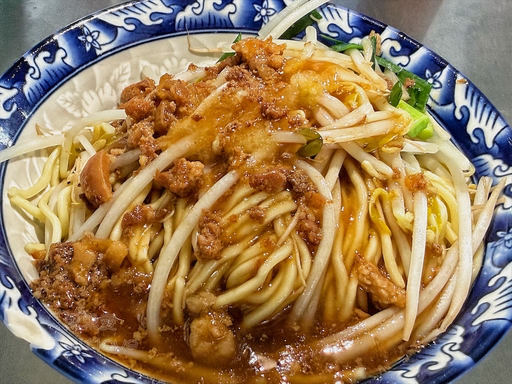 雲林虎尾早午餐｜安溪里麵攤：40年鄉間古早味，滷肉飯、乾麵與羹麵是許多人推薦的 @果果愛Fruitlove