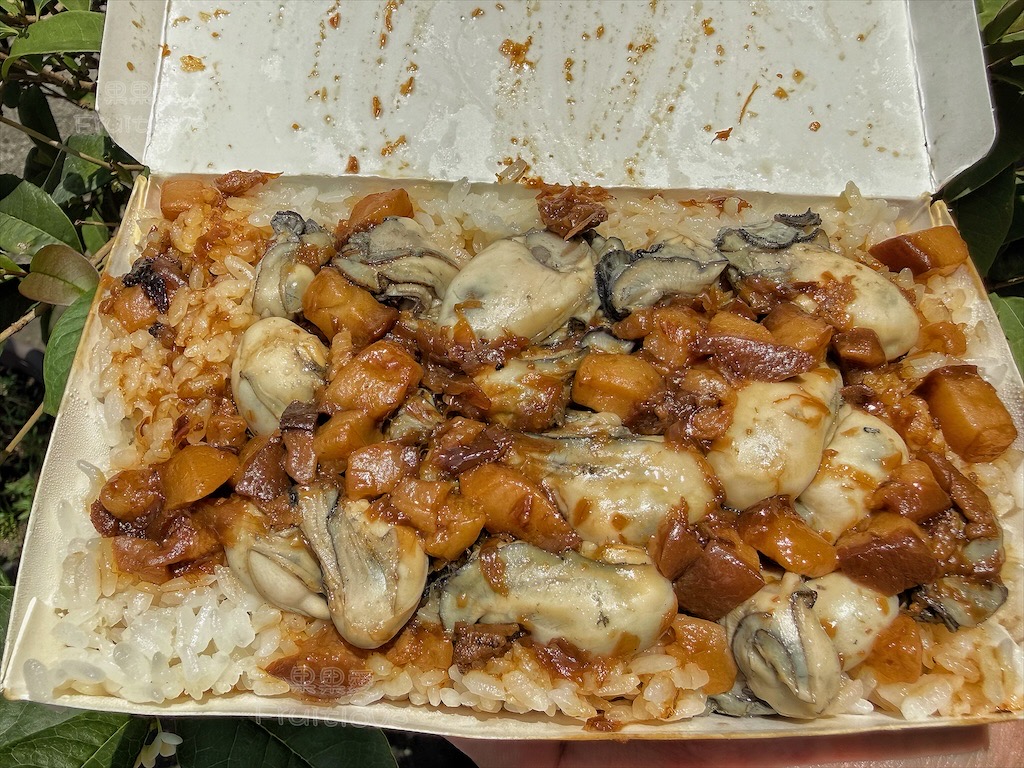 台中大里｜古早味麵線：內新市場旁的鮮蚵仔滷肉飯，大里小吃推薦 @果果愛Fruitlove