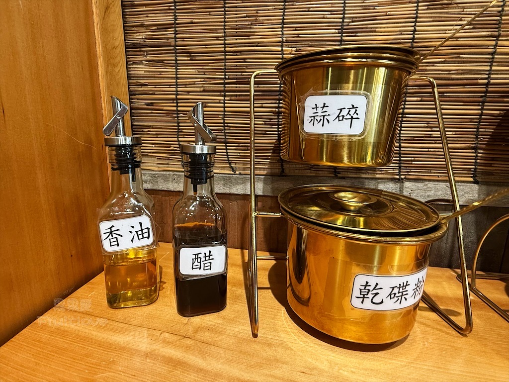 雲林虎尾火鍋｜炒鍋堂：一炒一鍋雙重美味，單人也能品嚐鴛鴦鍋，冰淇淋、飲料、白飯吃到飽 @果果愛Fruitlove