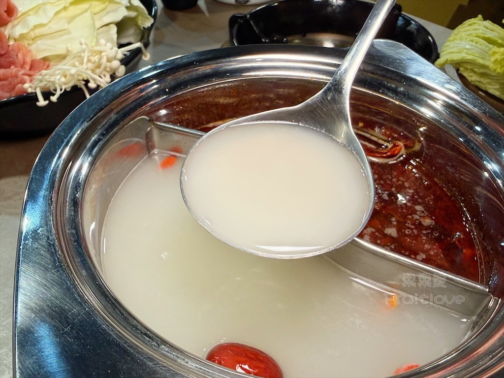 雲林虎尾火鍋｜炒鍋堂：一炒一鍋雙重美味，單人也能品嚐鴛鴦鍋，冰淇淋、飲料、白飯吃到飽 @果果愛Fruitlove