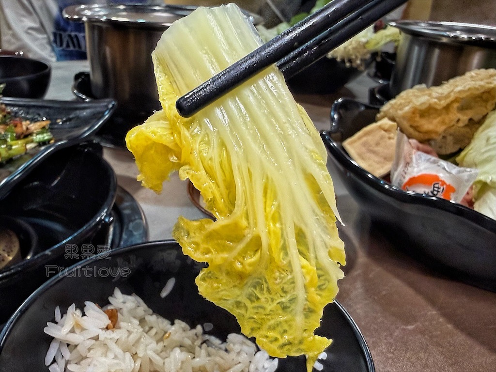 雲林虎尾火鍋｜炒鍋堂：一炒一鍋雙重美味，單人也能品嚐鴛鴦鍋，冰淇淋、飲料、白飯吃到飽 @果果愛Fruitlove