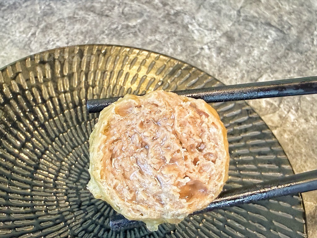 南投鹿谷火鍋｜雞王涮涮鍋鹿芝谷店：手切冷藏文昌雞、金雞元寶盛器，享受美味的同時，滿額送鹿芝谷生態園區門票 @果果愛Fruitlove