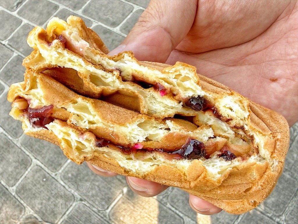 台中太平｜永樂可麗餅專賣店： 長億高中旁現做薄脆可麗餅、蓬鬆鬆餅，滿百送飲料下午茶推薦 @果果愛Fruitlove