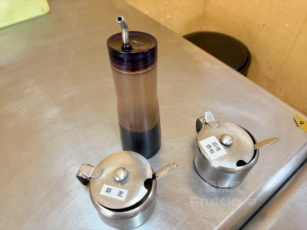 台中西區｜川源古早味蚵仔麵線：審計新村旁超人氣的大腸蚵仔麵線，必吃鮮甜乾蚵仔！ @果果愛Fruitlove