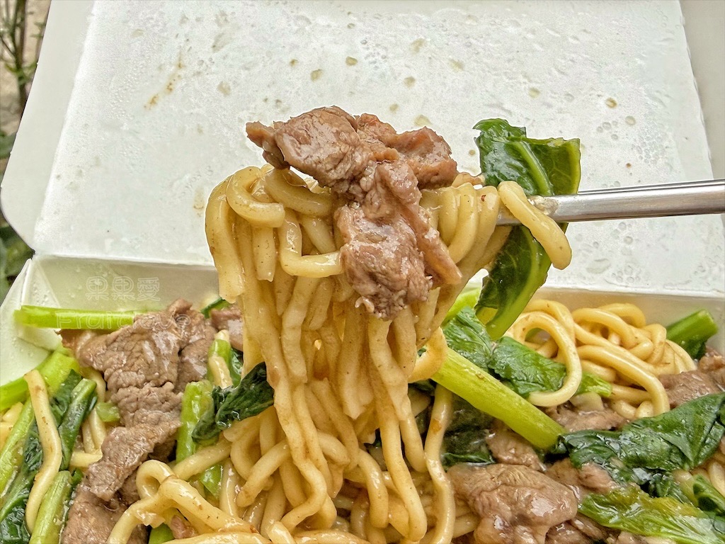 台中大里｜大里伯羊肉爐：在地經營超過20年的羊肉爐店，羊肉炒麵、羊肉燴飯推薦必吃 @果果愛Fruitlove