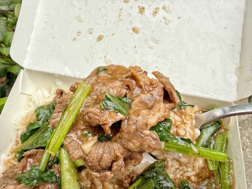 台中大里｜大里伯羊肉爐：在地經營超過20年的羊肉爐店，羊肉炒麵、羊肉燴飯推薦必吃 @果果愛Fruitlove