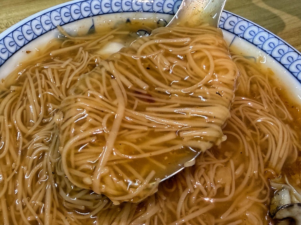 台中太平|Nama手工大腸蚵仔麵線:勤益商圈小吃推薦,脆皮蚵仔煎蓋飯有飽足感,蚵仔麵線的蚵仔很肥美 @果果愛Fruitlove 台中太平|Nama手工大腸蚵仔麵線:勤益商圈小吃推薦,脆皮蚵仔煎蓋飯有飽足感,蚵仔麵線的蚵仔很肥美 @果果愛Fruitlove