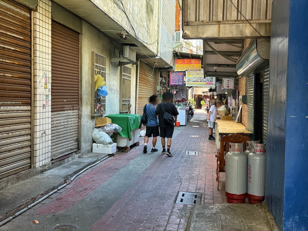 雲林麥寮伴手禮|明星珍餅舖:傳承80年古早味「鱷魚餐包」,在地人推薦必吃花生酥餃! @果果愛Fruitlove 雲林麥寮伴手禮|明星珍餅舖:傳承80年古早味「鱷魚餐包」,在地人推薦必吃花生酥餃! @果果愛Fruitlove