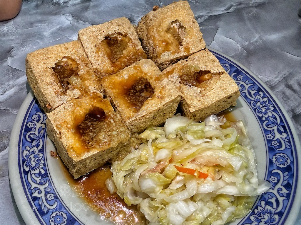 雲林斗六｜斗六張家臭豆腐：在地人推薦必吃脆皮臭豆腐、麻辣臭豆腐！ @果果愛Fruitlove