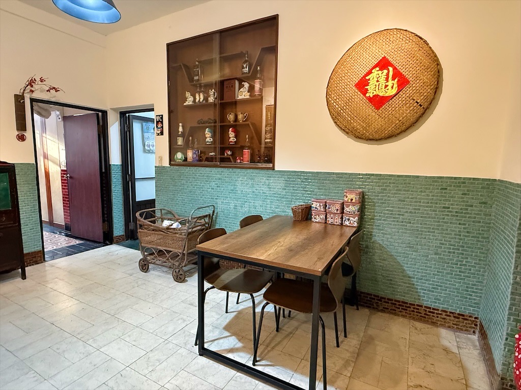 台中北區|飯先知:復古老宅道地台菜餐廳推薦,必吃招牌玉米雞、老菜脯蛤蜊雞,寵物友善/包廂聚餐 @果果愛Fruitlove 台中北區|飯先知:復古老宅道地台菜餐廳推薦,必吃招牌玉米雞、老菜脯蛤蜊雞,寵物友善/包廂聚餐 @果果愛Fruitlove