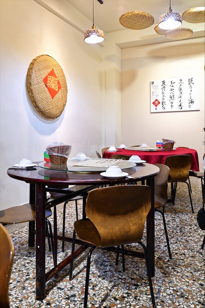 台中北區|飯先知:復古老宅道地台菜餐廳推薦,必吃招牌玉米雞、老菜脯蛤蜊雞,寵物友善/包廂聚餐 @果果愛Fruitlove 台中北區|飯先知:復古老宅道地台菜餐廳推薦,必吃招牌玉米雞、老菜脯蛤蜊雞,寵物友善/包廂聚餐 @果果愛Fruitlove