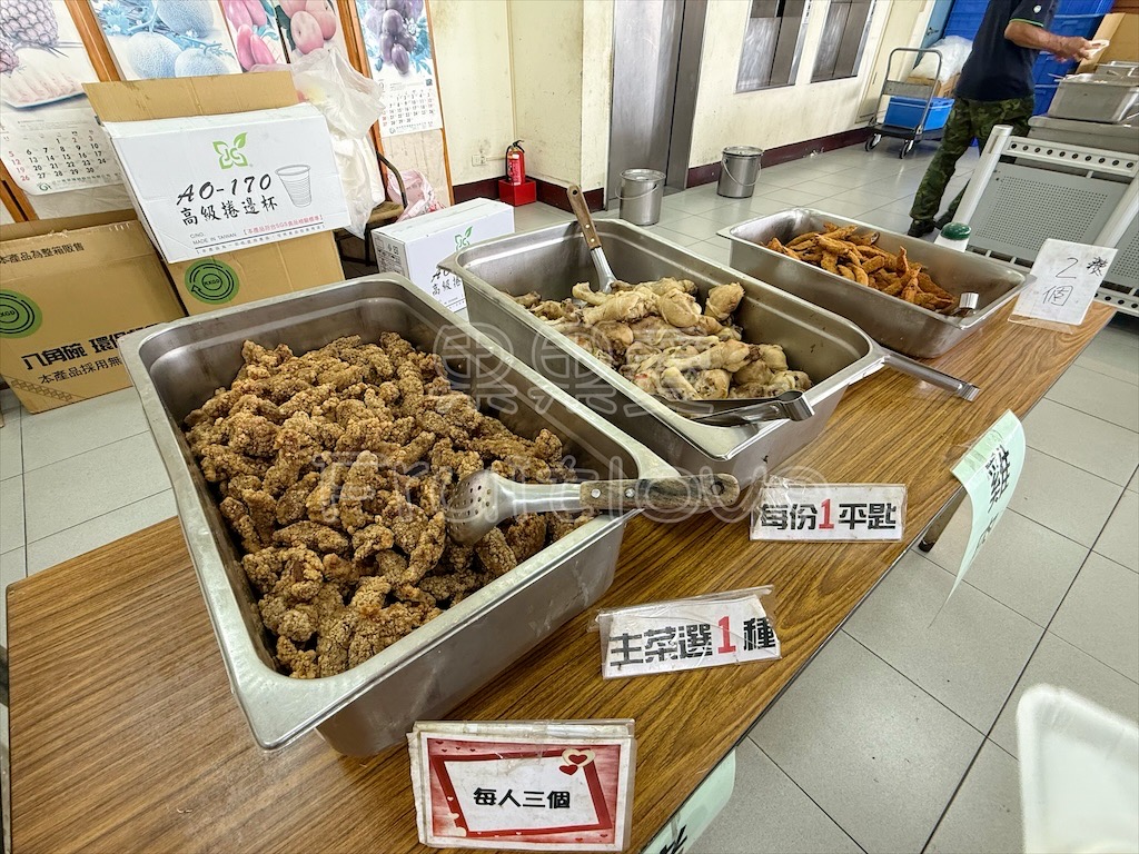 台中大雅｜中科複合餐飲中心： 70元自助餐吃到飽，內用無限續夾、高CP值平價便當推薦 @果果愛Fruitlove