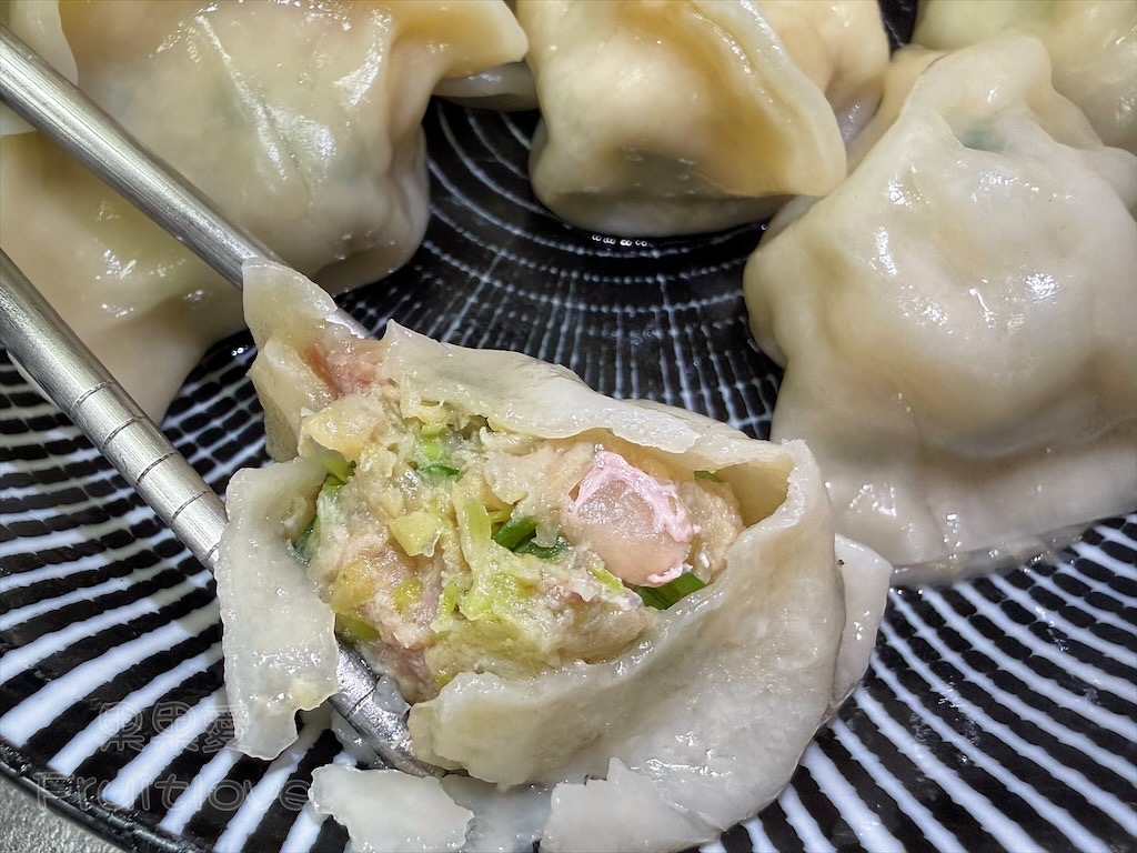 台中南區｜享曜初麵：圖資館附近文青風麵店，必點雙醬麵、牛肉麵、手工水餃與免費清涼薄荷酸梅檸檬水 @果果愛Fruitlove