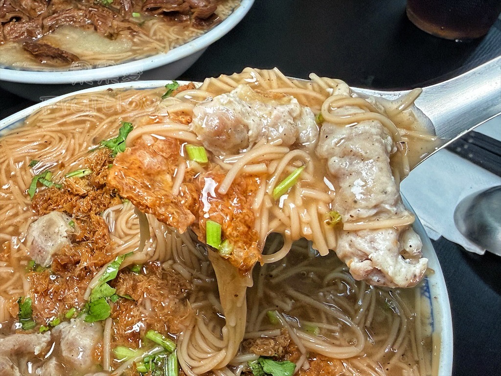 南投魚池早餐|順口味麵線:在地30年三代傳承麵線老店!必吃招牌蛋酥大腸、肉羹麵線,寵物友善 @果果愛Fruitlove 南投魚池早餐|順口味麵線:在地30年三代傳承麵線老店!必吃招牌蛋酥大腸、肉羹麵線,寵物友善 @果果愛Fruitlove