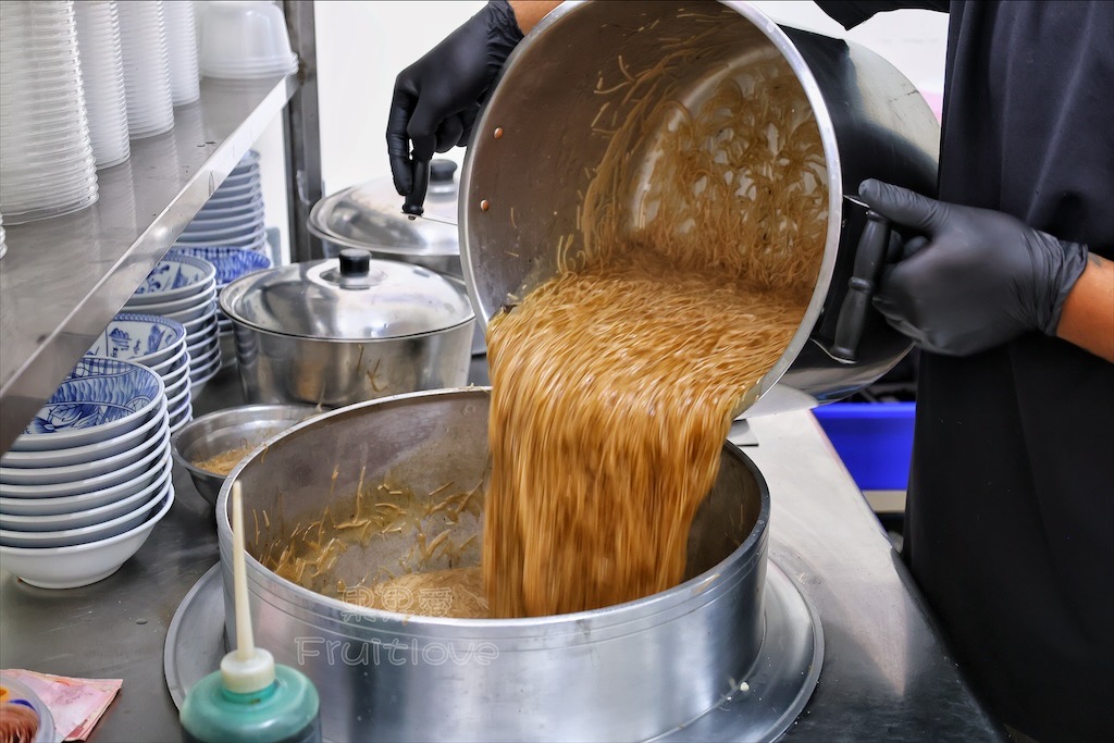 南投魚池早餐|順口味麵線:在地30年三代傳承麵線老店!必吃招牌蛋酥大腸、肉羹麵線,寵物友善 @果果愛Fruitlove 南投魚池早餐|順口味麵線:在地30年三代傳承麵線老店!必吃招牌蛋酥大腸、肉羹麵線,寵物友善 @果果愛Fruitlove
