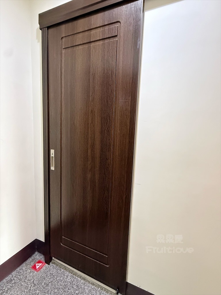 彰化鹿港｜悠嫻民宿：5分鐘到鹿港市區，鬧中取靜、免費停車、房間寬敞舒適，國旅補助合法民宿 @果果愛Fruitlove