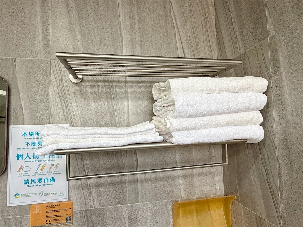 彰化鹿港｜悠嫻民宿：5分鐘到鹿港市區，鬧中取靜、免費停車、房間寬敞舒適，國旅補助合法民宿 @果果愛Fruitlove