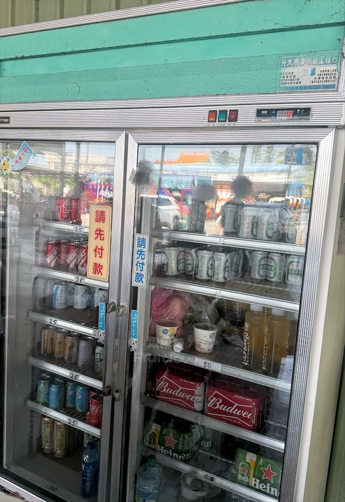 台南七股｜永順號遊潟湖：250元烤蚵不限時吃到飽，老闆不怕你吃，就怕你不吃，還有搭船遊潟湖生態導覽 @果果愛Fruitlove