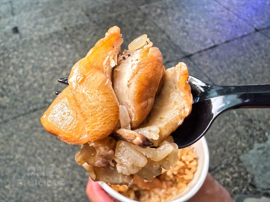 台中北區｜冠顗油飯：一中街古早味美食小吃推薦，必吃麻油酒香油飯與海鮮油飯！ @果果愛Fruitlove