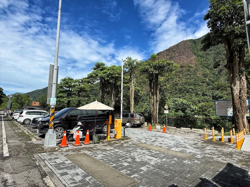 南投埔里景點｜觀音瀑布步道：免門票消暑秘境！輕鬆好走、好拍，寵物友善親子步道推薦 @果果愛Fruitlove