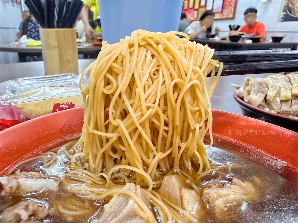 台中大甲當歸鴨｜正兄弟當歸鴨：鎮瀾宮旁飄香50年老字號美食，必吃當歸鴨麵線、豬腳麵線及限量鵝腿飯 @果果愛Fruitlove