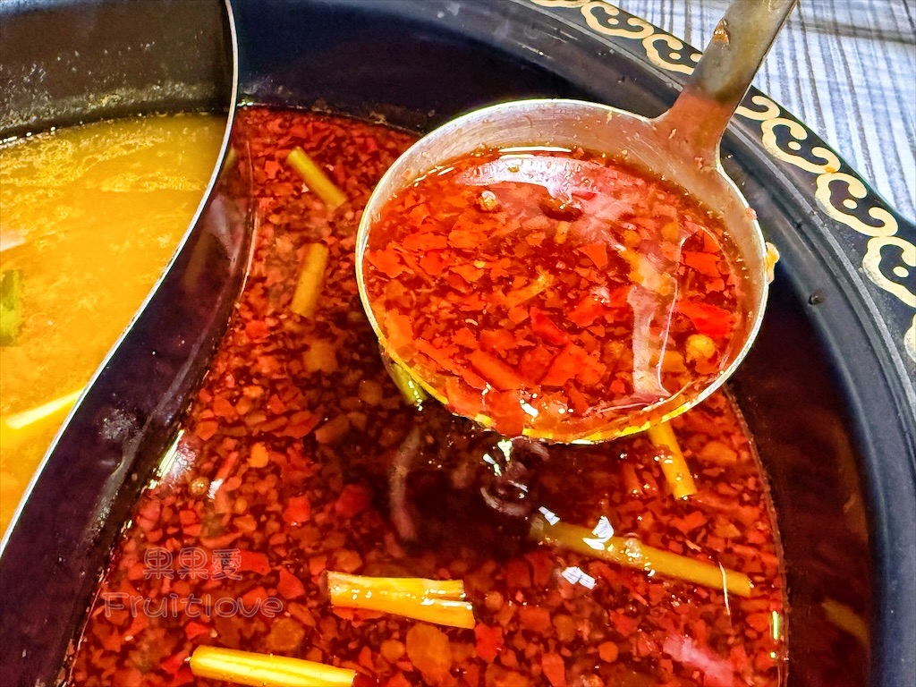 新竹串串香火鍋|蜀都串香麻辣火鍋(新竹北大總店): 每串12元!道地四川牛油麻辣鍋、白飯吃到飽免服務費 @果果愛Fruitlove 新竹串串香火鍋|蜀都串香麻辣火鍋(新竹北大總店): 每串12元!道地四川牛油麻辣鍋、白飯吃到飽免服務費 @果果愛Fruitlove