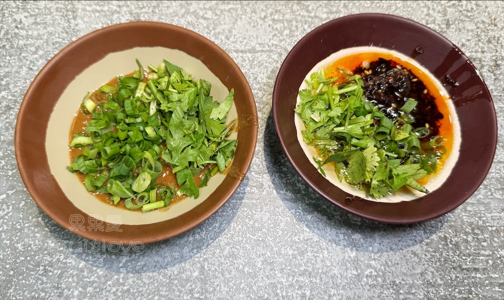台中南屯｜蜀九品麻辣火鍋：道地四川麻辣鍋、串串香，推薦溫體牛、九宮格，寵物友善餐廳 @果果愛Fruitlove